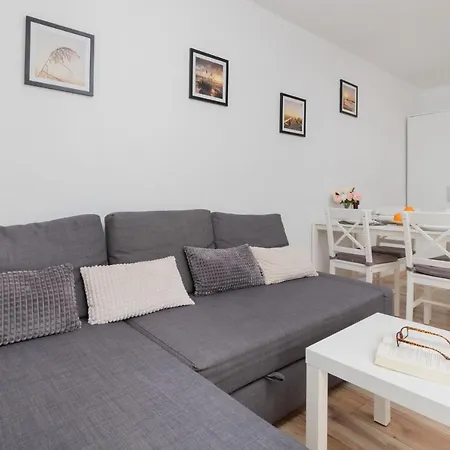 Przy Parku Przymorze By Renters Apartmán